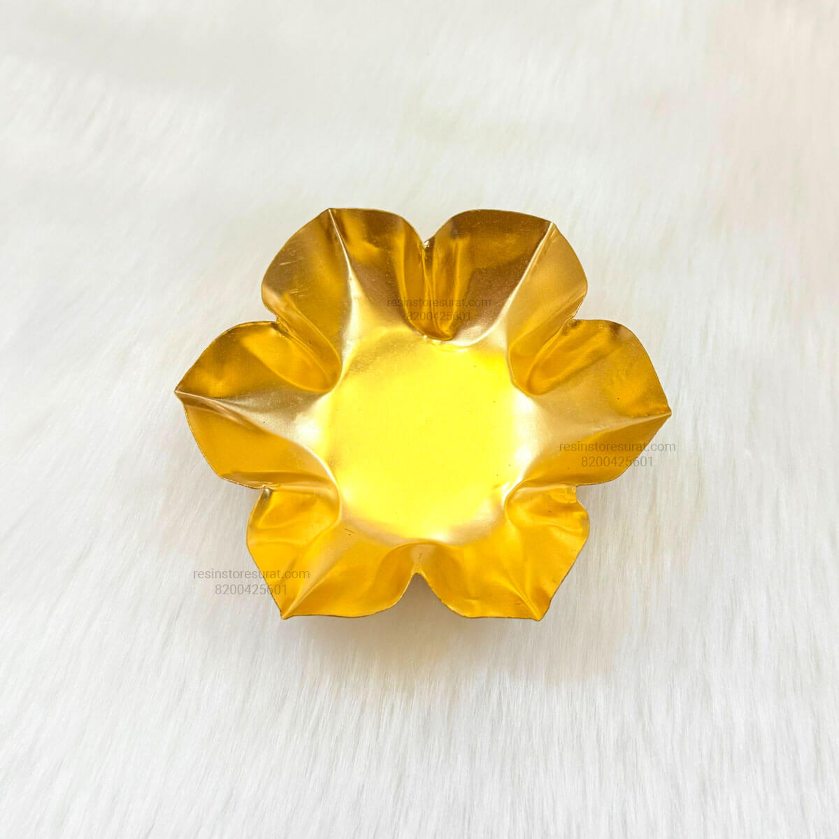 6 Leaf Flower Metal Urli Bowl for Candle Making